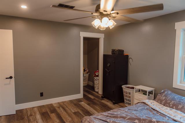 Builiding view seventeen for 11300 Six Lakes, Six Lakes, MI. 48886