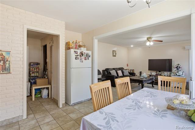 Builiding view three for 1372 Moulin, Madison Heights, MI. 48071