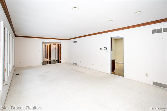 Builiding view nine for 31310 E Stonewood, Farmington, MI. 48334