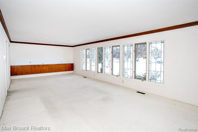 Builiding view seven for 31310 E Stonewood, Farmington, MI. 48334