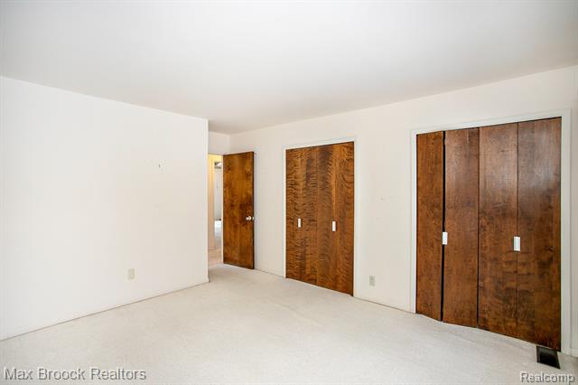 Builiding view thirty six for 31310 E Stonewood, Farmington, MI. 48334