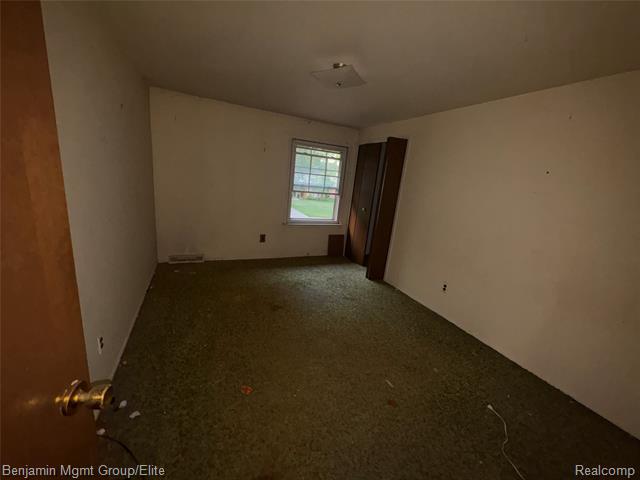 Builiding view eleven for 30301 Spring River, Southfield, MI. 48076