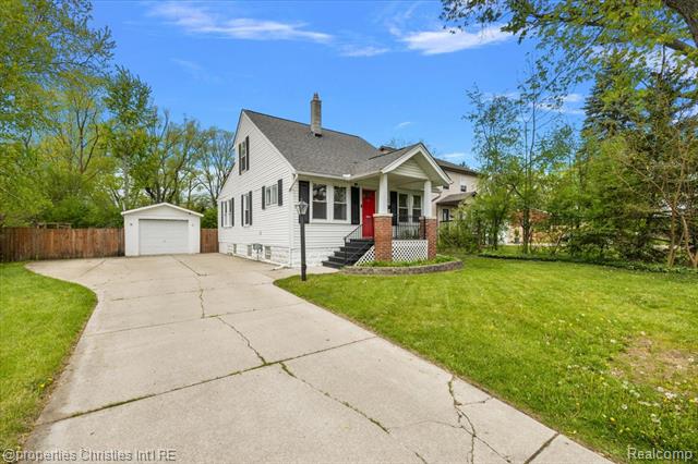 Builiding view thirty seven for 30475 Brentwood, Southfield, MI. 48076
