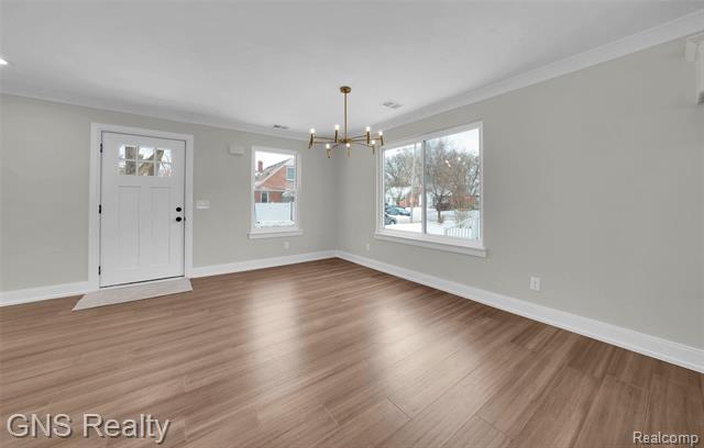 Builiding view eleven for 718 Devillen, Royal Oak, MI. 48073