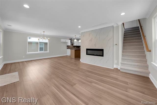 Builiding view ten for 718 Devillen, Royal Oak, MI. 48073