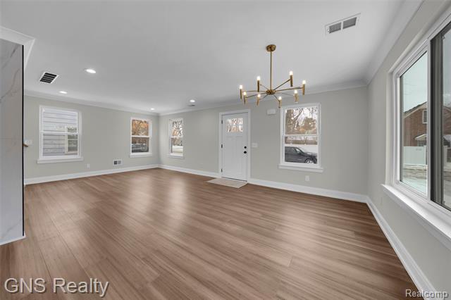 Builiding view thirteen for 718 Devillen, Royal Oak, MI. 48073