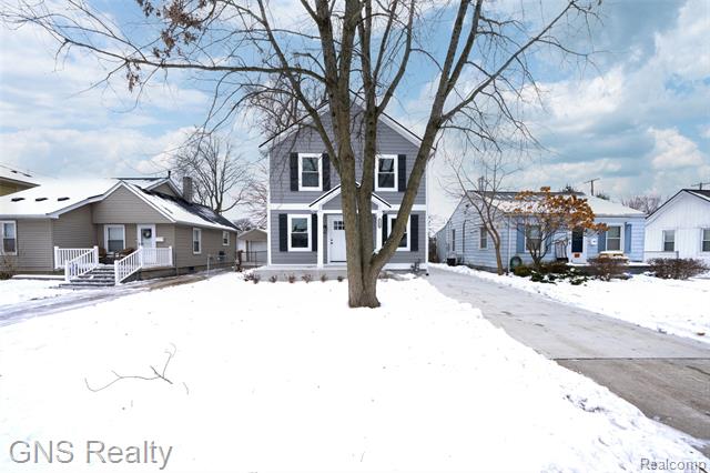 Builiding view two for 718 Devillen, Royal Oak, MI. 48073