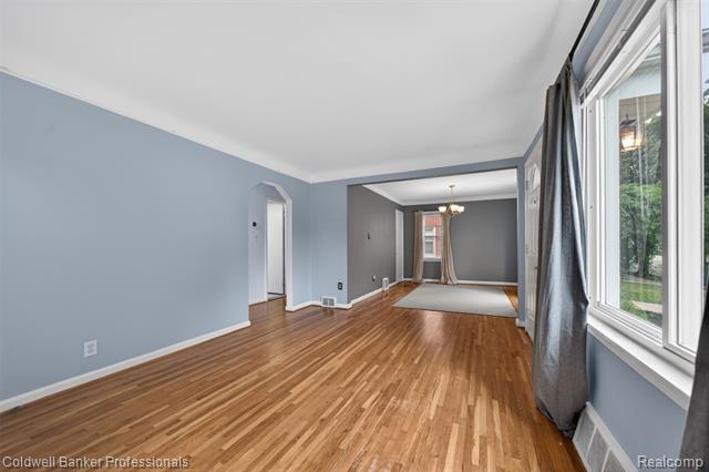 Builiding view seven for 3211 Ferris, Royal Oak, MI. 48073