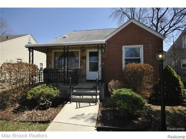 front view for 3210 N Wilson Ave, Royal Oak, Mi. 48073