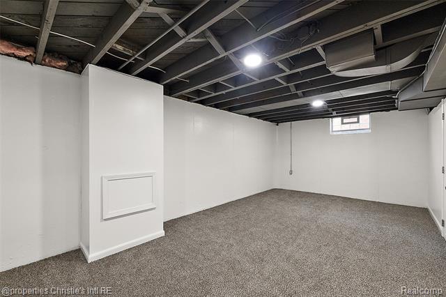 Builiding view thirty for 3022 N Blair, Royal Oak, MI. 48073