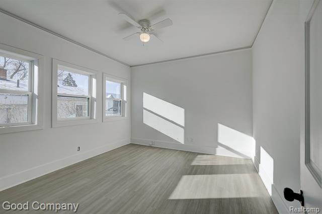 Builiding view forty five for 3110 N Main, Royal Oak, MI. 48073