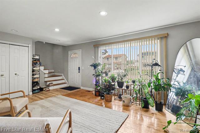 Builiding view four for 29261 Marshall, Southfield, MI. 48076