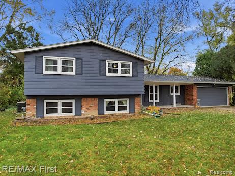 Builiding view one for 31112 Pickwick, Franklin, MI. 48025