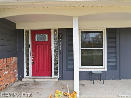 Builiding view seven for 31112 Pickwick, Franklin, MI. 48025