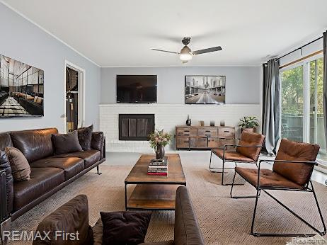 Builiding view thirteen for 31112 Pickwick, Franklin, MI. 48025