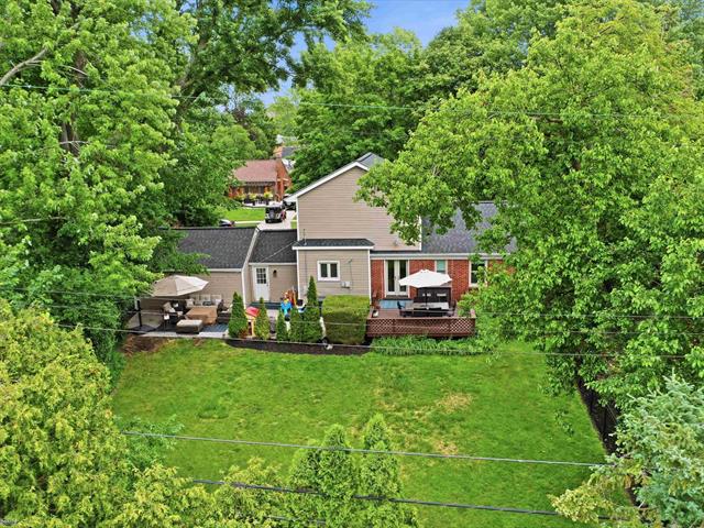 Builiding view forty three for 2622 Bembridge, Royal Oak, MI. 48073