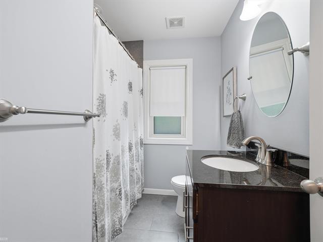 Builiding view thirteen for 2622 Bembridge, Royal Oak, MI. 48073