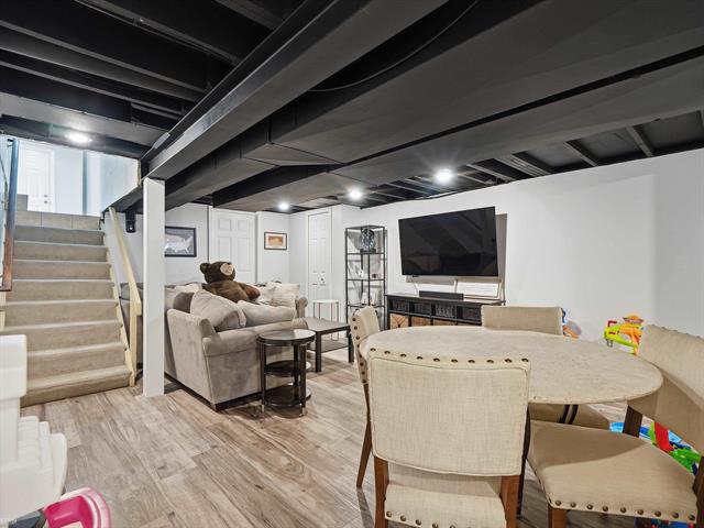 Builiding view twenty five for 2622 Bembridge, Royal Oak, MI. 48073