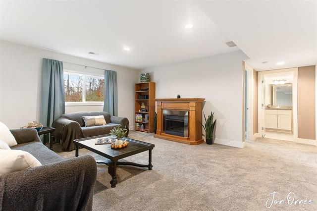 Builiding view twenty two for 10058 Prairie Grass, Zeeland, MI. 49464