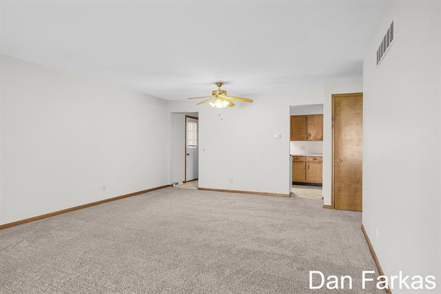 Builiding view nine for 5143 Southglow, Grand Rapids, MI. 49508