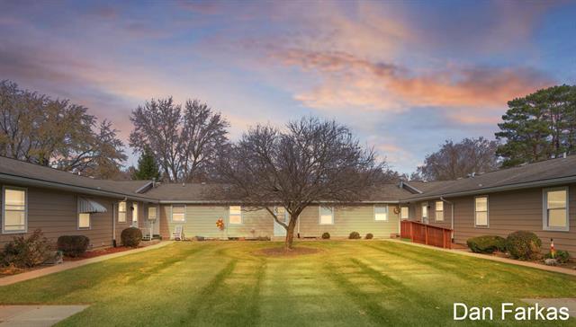 Builiding view one for 5143 Southglow, Grand Rapids, MI. 49508