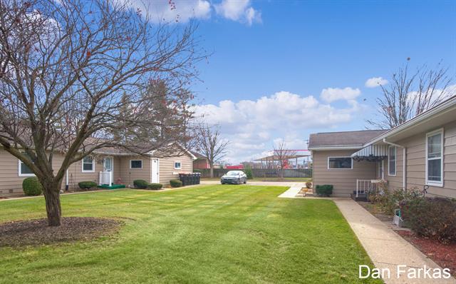 Builiding view three for 5143 Southglow, Grand Rapids, MI. 49508