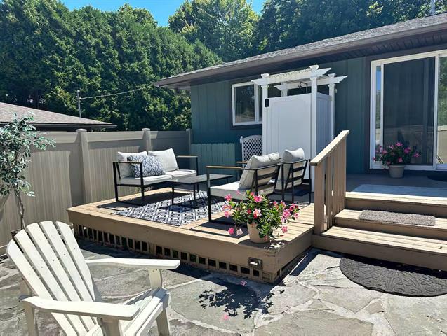 Builiding view twenty six for 424 Fremont, Douglas, MI. 49406