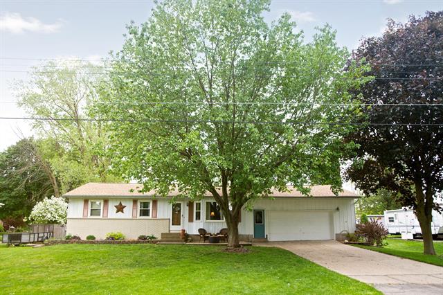 front view for 640 Summerset Drive, Jenison, Mi. 49428