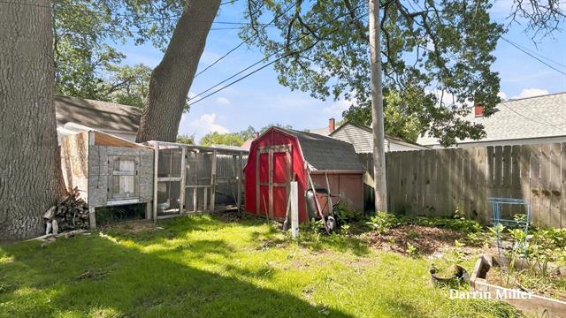 Builiding view thirty five for 1426 Montague, Muskegon, MI. 49441