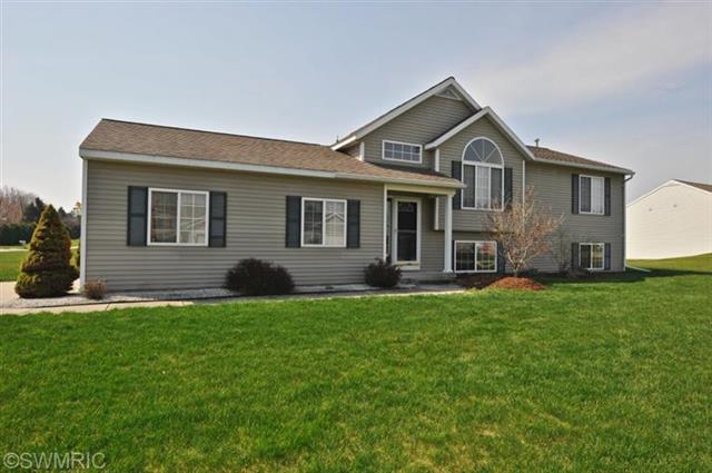 front view picture of 1758 Cuper Avenue, Dorr, MI. 49323