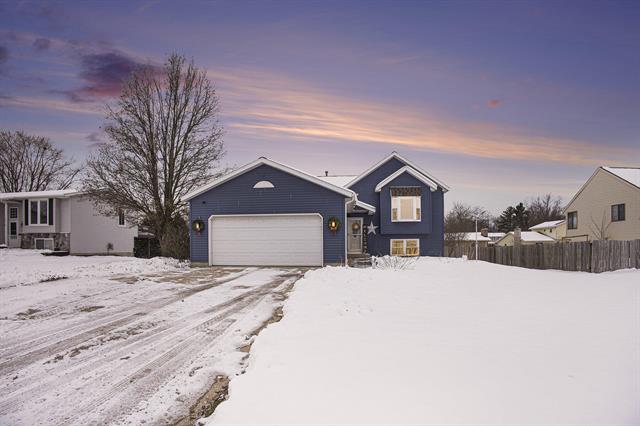 Builiding view two for 11045 Stanford, Allendale, MI. 49401