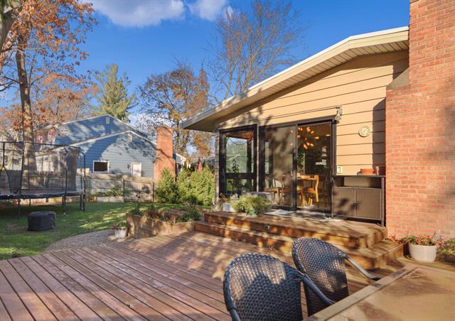 Builiding view twenty two for 1353 Pinecrest, Grand Rapids, MI. 49506