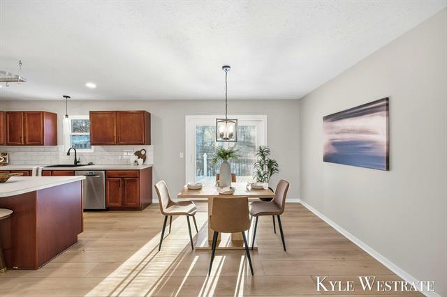 Builiding view eleven for 4025 Timberland, Grand Rapids, MI. 49508