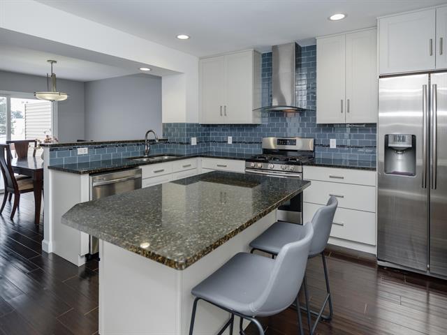 Builiding view ten for 7563 Woodbridge, Portage, MI. 49024