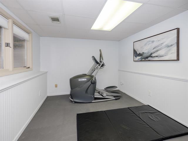 Builiding view twenty eight for 7563 Woodbridge, Portage, MI. 49024