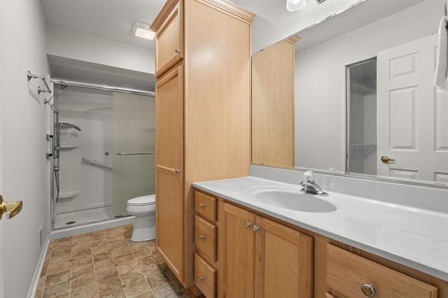 Builiding view nineteen for 5823 Wood Valley, Kalamazoo, MI. 49009