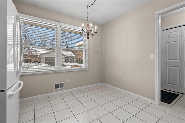 Builiding view seven for 5823 Wood Valley, Kalamazoo, MI. 49009