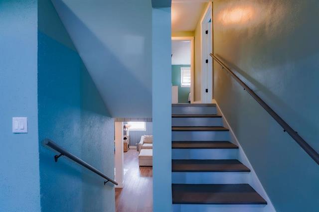 Builiding view eighteen for 1325 Sumac, Muskegon, MI. 49445