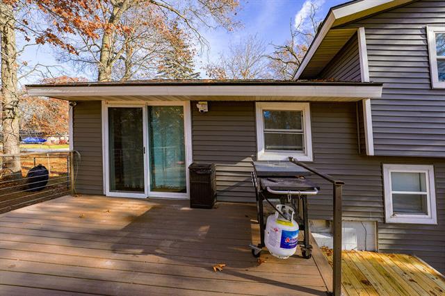 Builiding view six for 1325 Sumac, Muskegon, MI. 49445