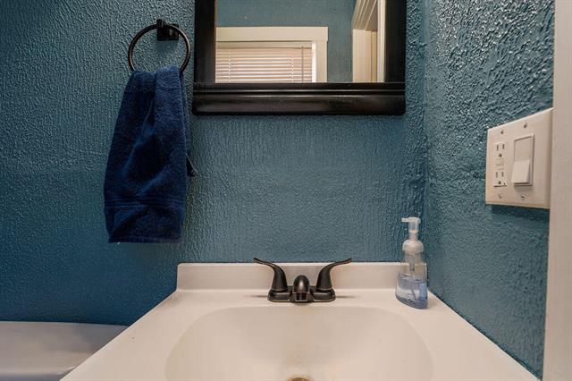 Builiding view thirty for 1325 Sumac, Muskegon, MI. 49445