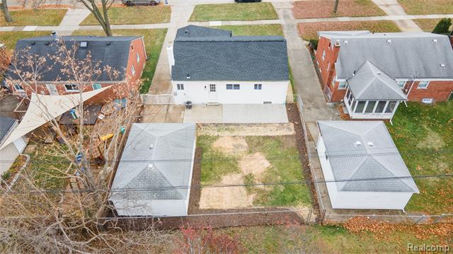 Builiding view forty two for 3608 , Royal Oak, MI. 48073