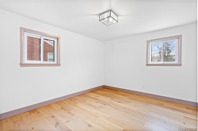 Builiding view fourteen for 3608 , Royal Oak, MI. 48073