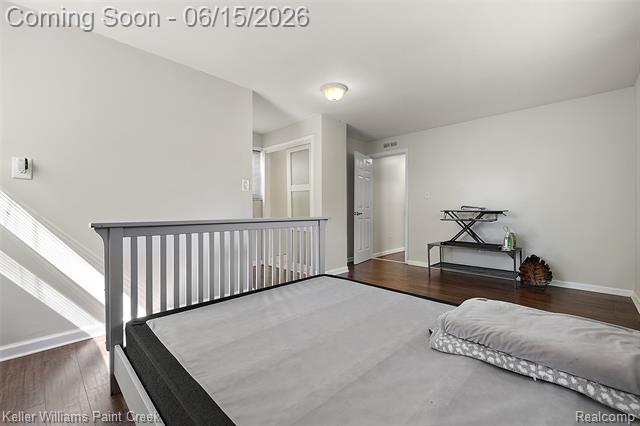 Builiding view twenty two for 608 E Windemere, Royal Oak, MI. 48073