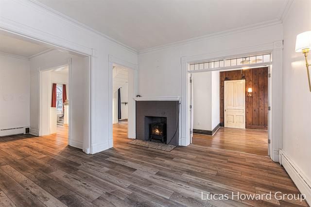 Builiding view four for 326 Washington, Ionia, MI. 48846