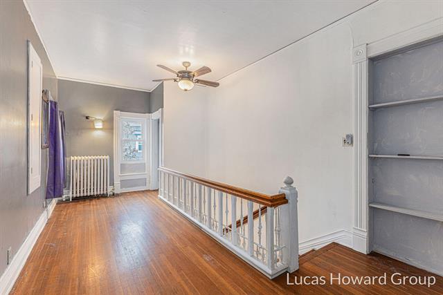 Builiding view thirteen for 326 Washington, Ionia, MI. 48846