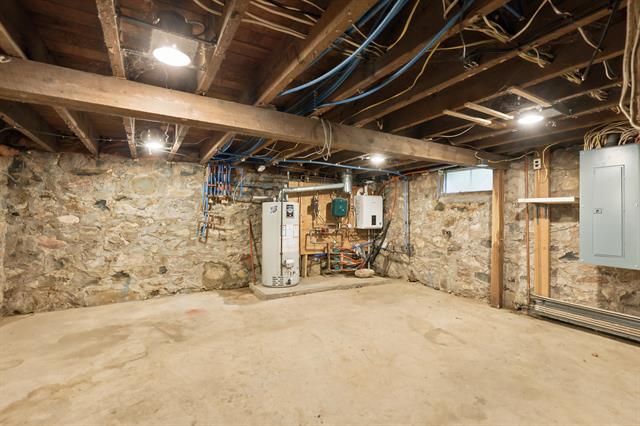Builiding view twenty three for 1321 Colburn, Big Rapids, MI. 49307