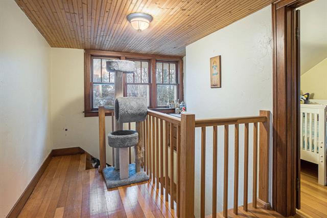 Builiding view seven for 131 20Th, Holland, MI. 49423