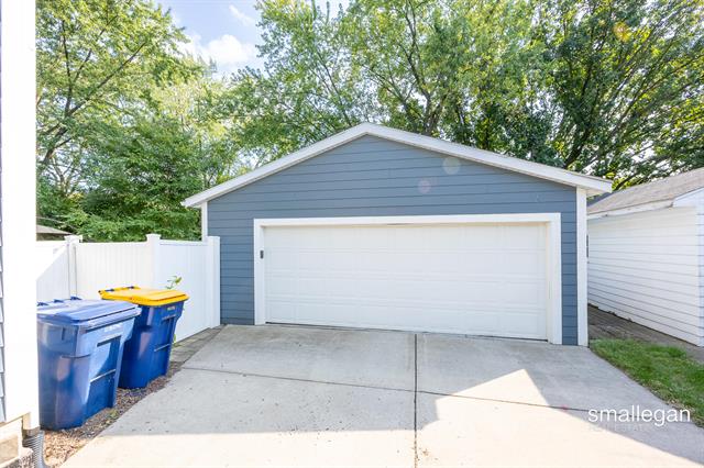 Builiding view eighty one for 2114 Tenway, Grand Rapids, MI. 49506