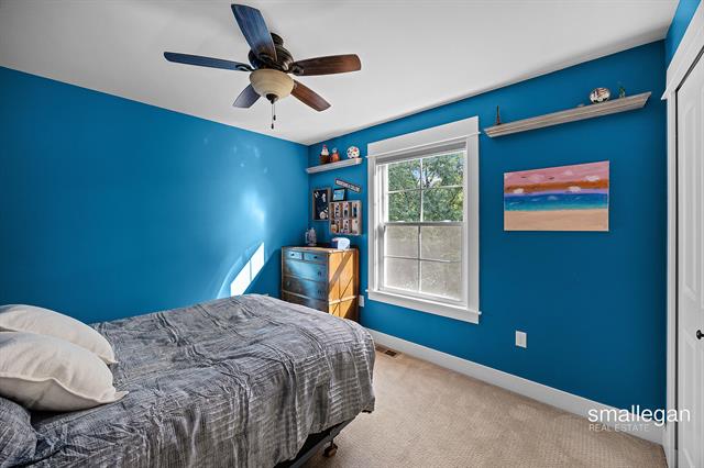 Builiding view thirty three for 2114 Tenway, Grand Rapids, MI. 49506