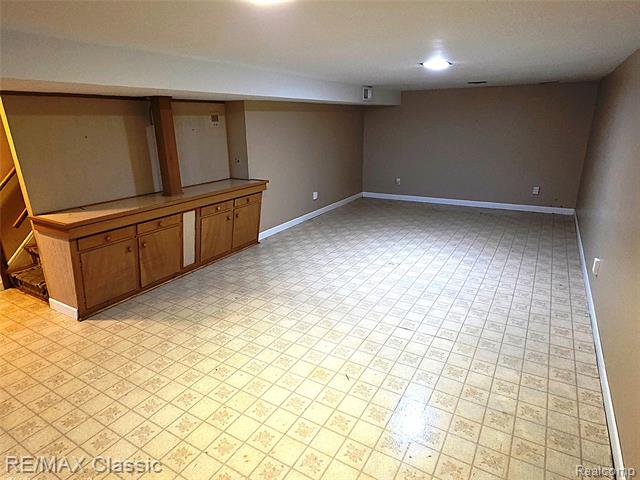 Builiding view forty two for 618 Mount Vernon, Royal Oak, MI. 48073